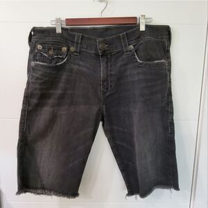 True Religion Men's Ricky Relaxed Straight Shorts Size 36
